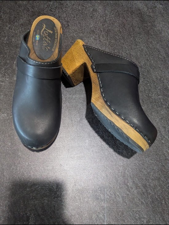 Lotta From Stockholm Shoes - Lotta From Stockholm Black Leather Platform Clogs Sz 40